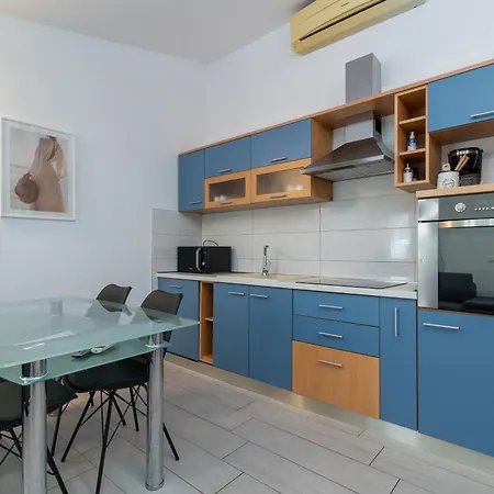 Maca Apartments & Suites Traù Esterno foto