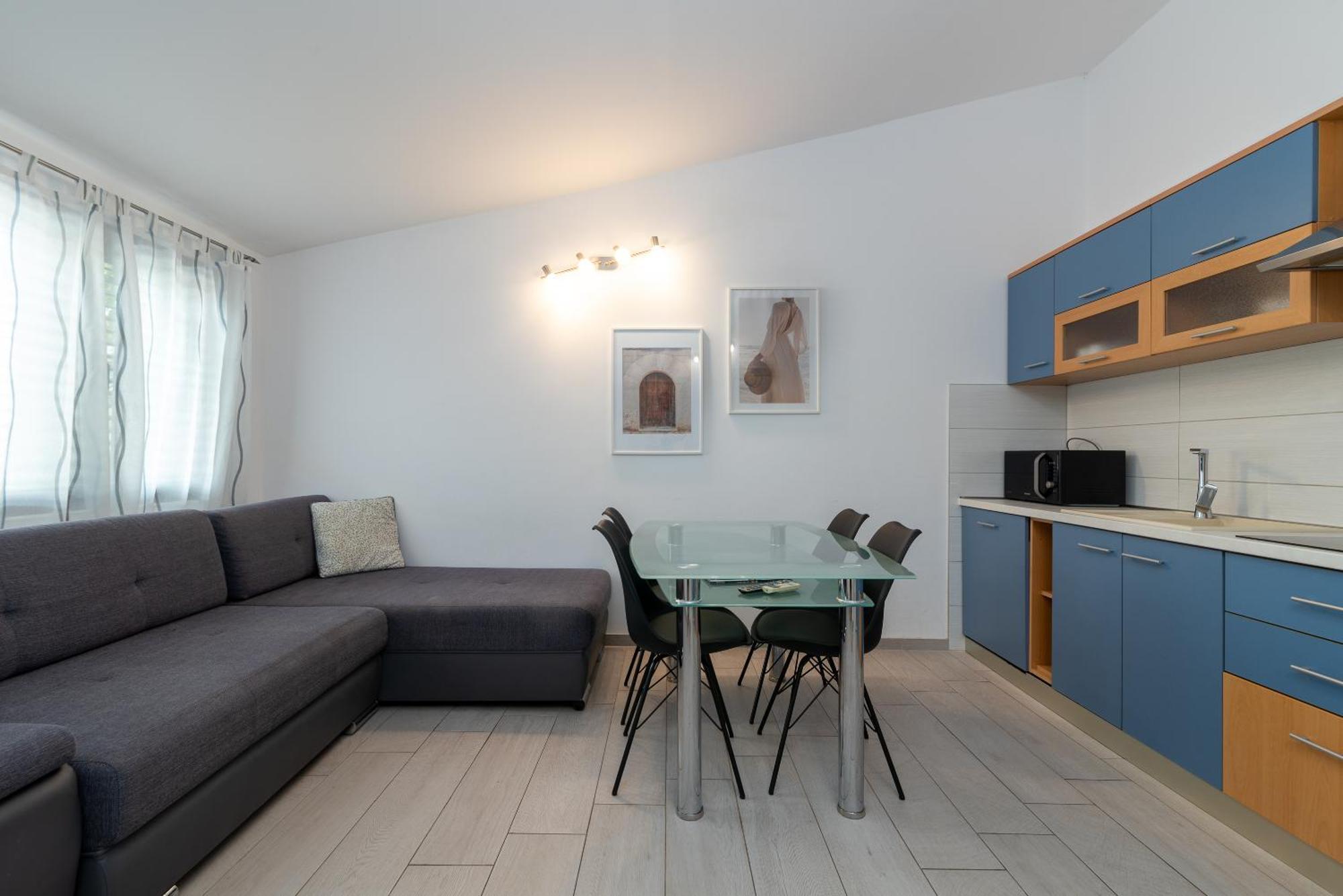 Maca & Apartment
