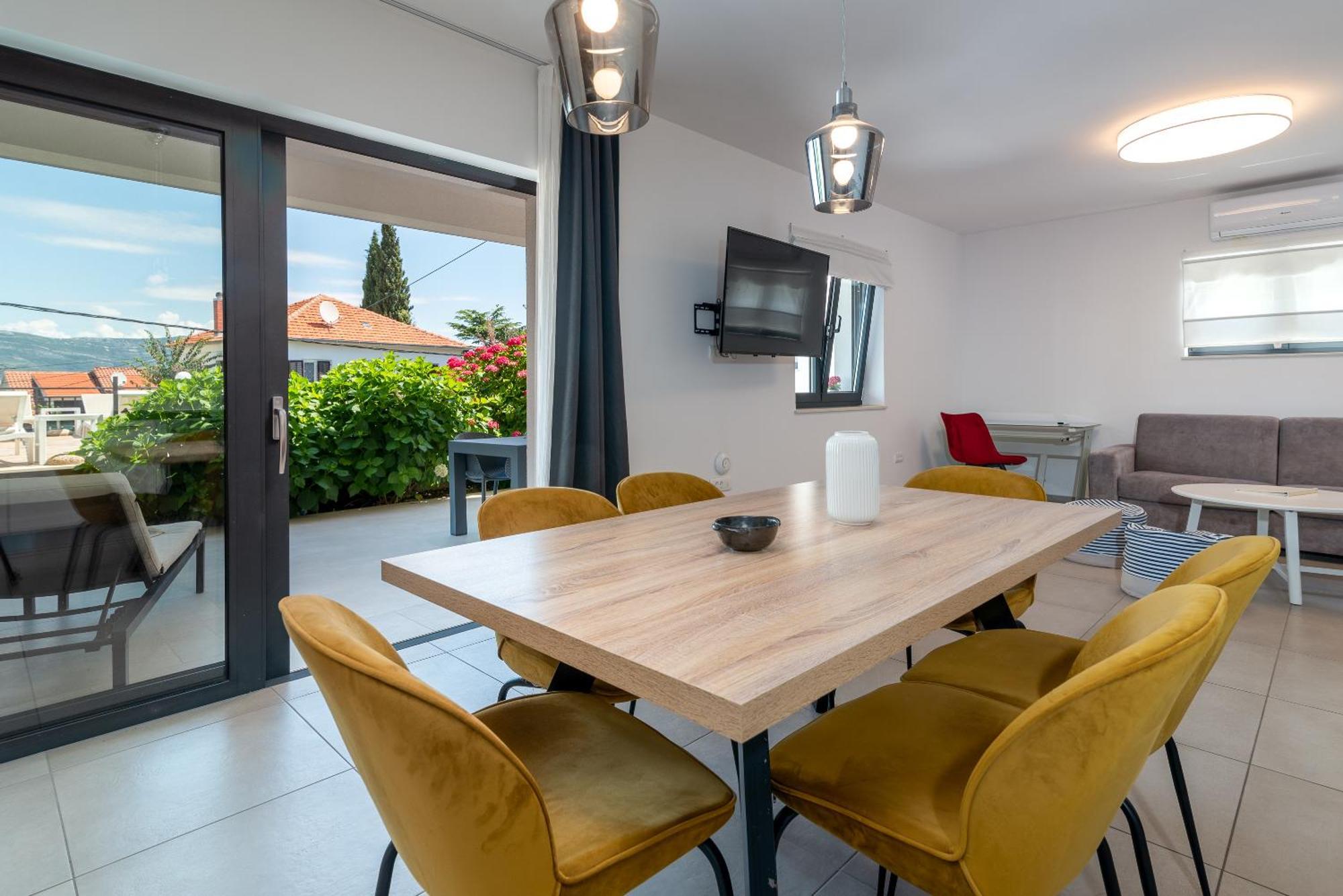 Maca & Apartment *