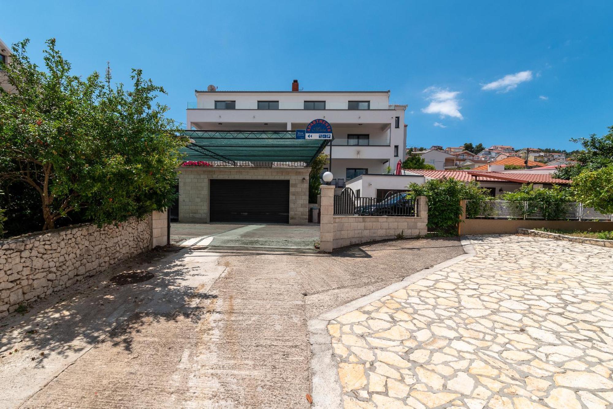 Apartment Maca & Trogir